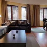 Slope Nest בנסקו