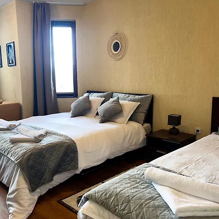 Slope Nest Apartment