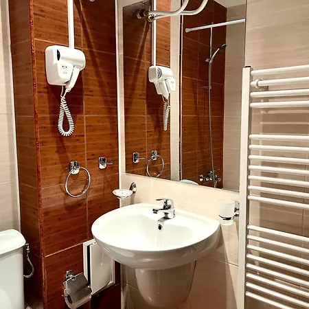 Apartment Slope Nest