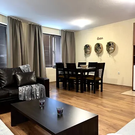 Apartment Slope Nest