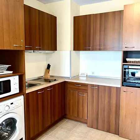 Slope Nest Apartment *